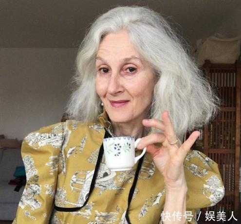  『奶奶』时髦不分年龄，70岁的奶奶也可以美丽