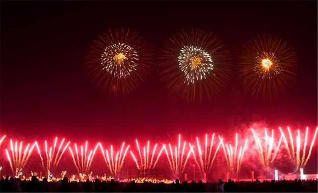 俗语：八月十五云遮月，正月十五雪打灯，啥意思？蕴含古人智慧