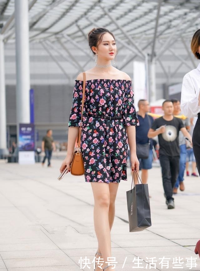 袖线衫■女生花大钱买包包,还不如买几双高跟鞋,出门气质更加高级!