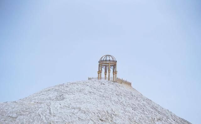 中国新疆最美的盐湖之一 不输茶卡盐湖 更被称为新疆的马尔代夫