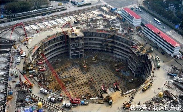  撑住：500米高楼下的地基是如何撑住整个大楼重量的？看完涨知识