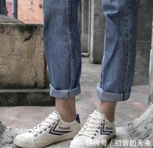  飞跃帆布：谁说只有匡威才最时髦下面这几款鞋子甩它几条街，学生党必备