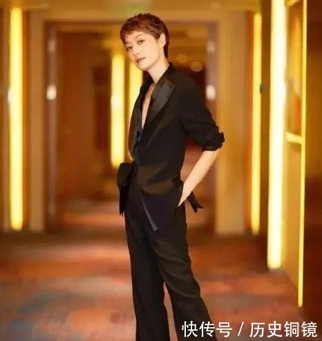 【女性】离婚后的马伊琍衣品越来越好,瞧这几身打扮,看完真让人羡慕!
