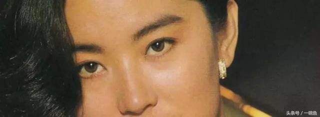 王祖贤从不修眉，邱淑贞最爱大红唇……被火爆抖音复古港风妆惊艳