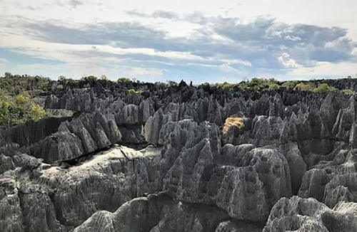 免票24年的世界自然遗产,地貌形似刀山,曾被人视为不祥之地