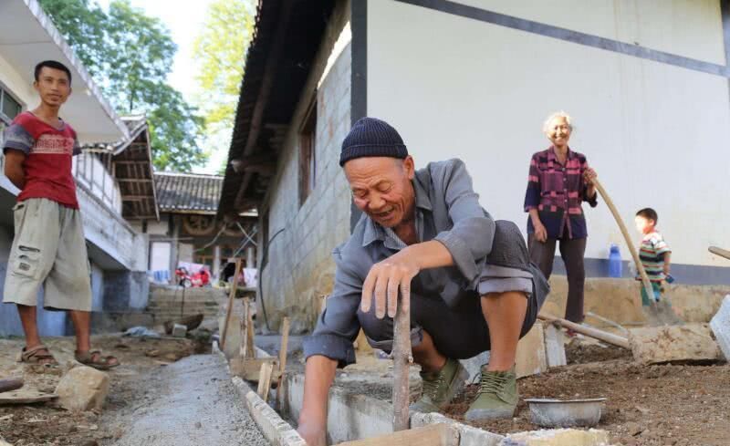  「缴清」2019年起农民得交耕地占用税，必须一次性缴清，你该交