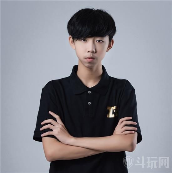 证明还是洗白？XDD小叮当正式加入RNG，传言果然不是空穴来风