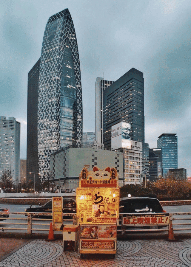 如何用普通手机，拍出碾压单反的照片？