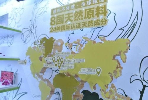 不加水的法兰琳卡,再度斩获时尚美容界“奥斯卡”大奖