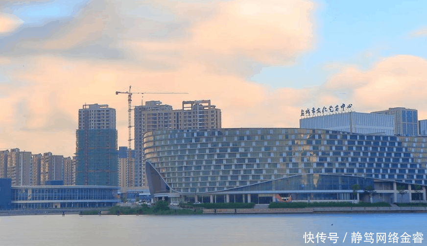 江苏交通最发达的城市, 不是苏州不是无锡, 而是这个三线小城市