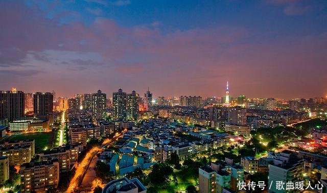 2019中国十佳不夜城排行榜，西安顺利上榜，居然没有上海