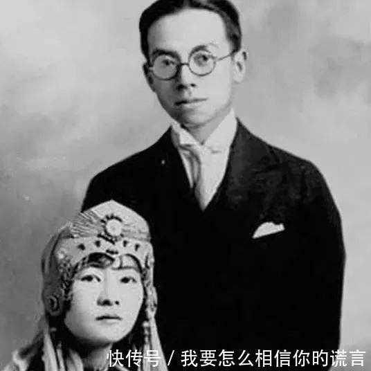 『张学良』东北大学成立后，张学良想让林徽因当他家庭教师，却被其婉言拒绝