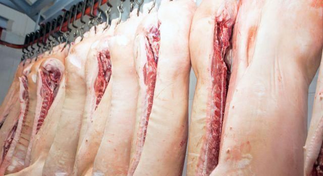 猪肉价格不断飙涨，多地肉价突破20一斤，春节还会有猪肉吃吗？