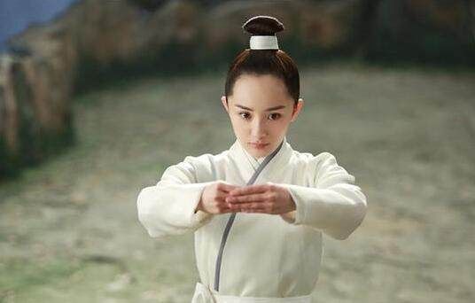 当白浅换上凤九妆后,四海八荒第一绝色竟然比