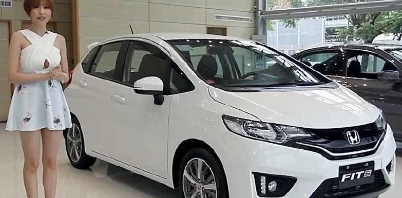 最适合“穷人”开的4款车，图1油耗低还耐开，图4时尚有个性！