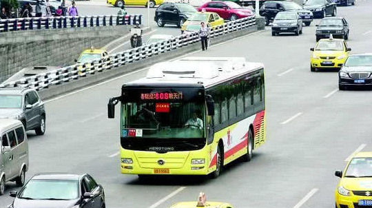 国六实施才16天，“年检”又出新政策，车主：这是逼着我们卖车