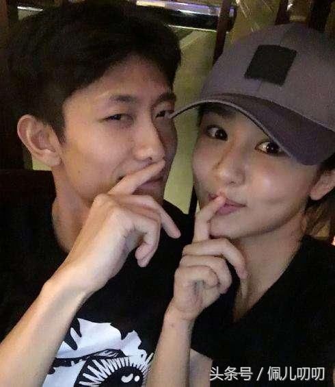 又双叒分手！这个8月有毒，网友喊话张一山：快去认领你家小猴子