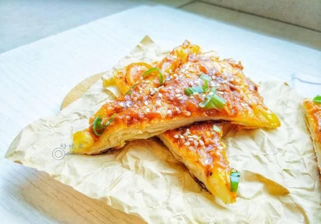  「平底锅」别看这饼很火，其实不用揉面平底锅就能做