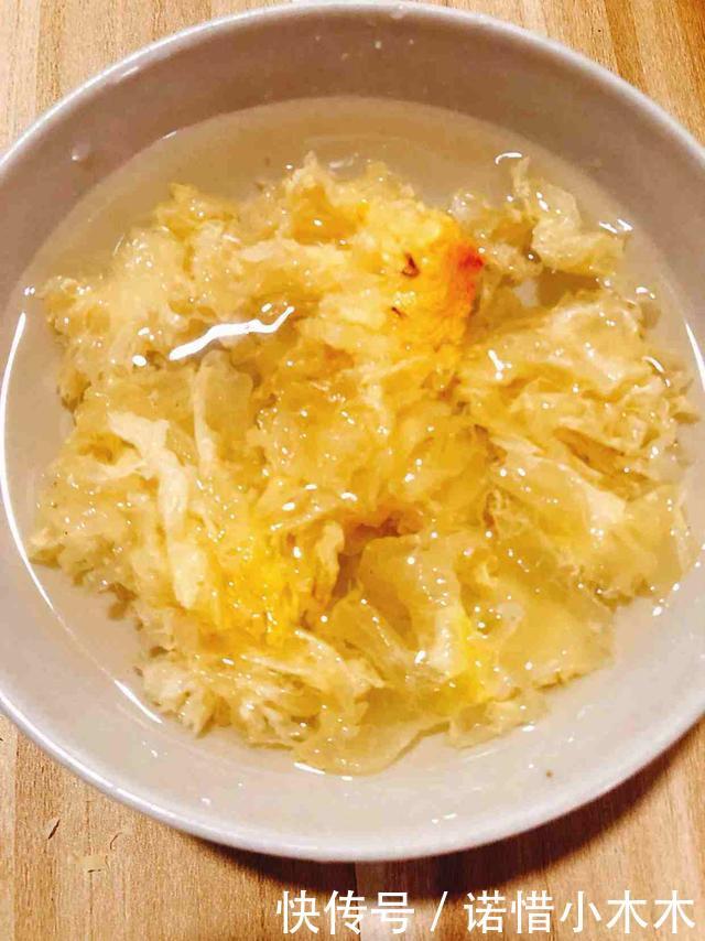  「没斑没」50岁的王阿姨没斑没皱纹，秘诀就是常吃“它”，可谓天然冻龄剂