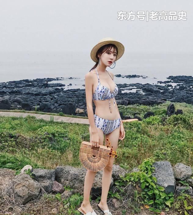  展现|比基尼泳衣，散发出时尚风情，轻松展现女神范！