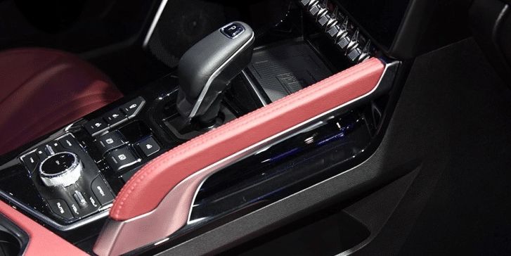 『上市』哈弗H6又有新对手了,车长4米8档次不输奥迪,不足11万上市要火