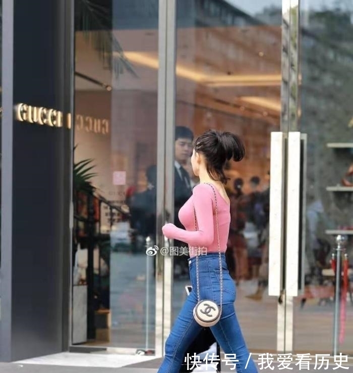  女人@街拍：完美的腰臀比例，才是女人的梦想！