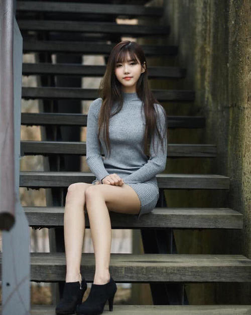 小仙女迷恋高跟鞋：三种搭配让你美到极致，彰显性感魅惑气质！