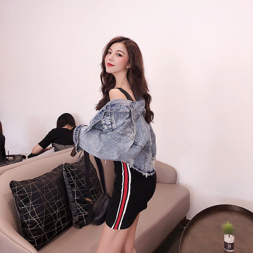 让人怦然心动的气质裙，显高还女人味十足