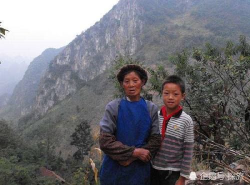  [自然村]从1990年至今，中国农村消失了130万个自然村