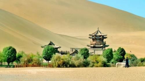 我国甘肃“沙漠第一泉”：可它已经名存实亡，靠人工续命18年