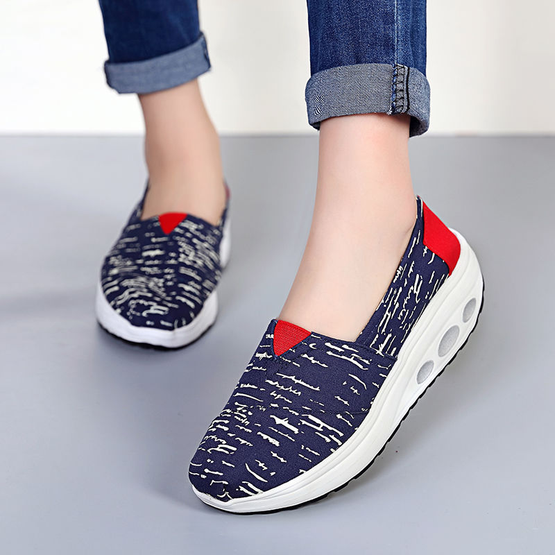 咯脚的高跟鞋别穿了!下面这几款才是今年流行的，透气时髦不累脚