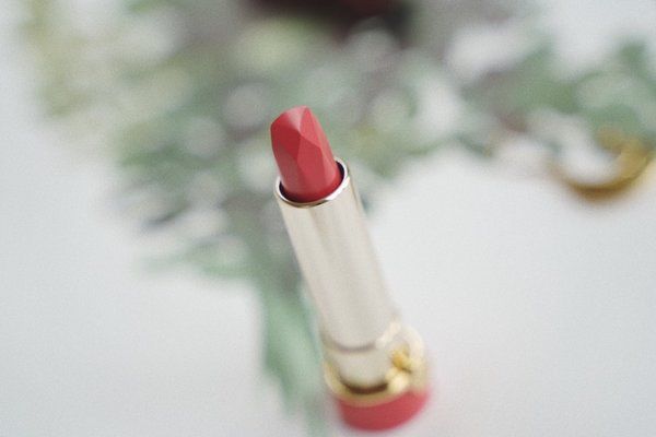Tatcha唇膏出新色!确认过眼神，是日系的感觉!