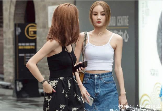「爱看」时尚街拍爱看街拍的人总会找到自己的穿衣风格