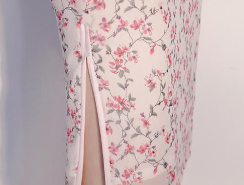 哇塞!现在的女人真会穿,改良旗袍穿得有滋有味,简直迷死人