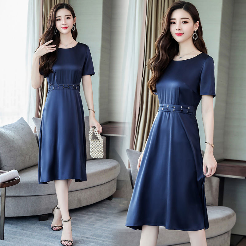 这才是真正的优质“丝绸”裙!不管你是60还是70后，都特显美