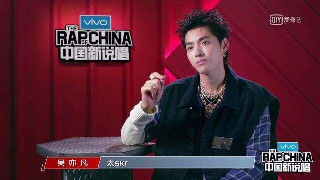 吴亦凡深陷舆论漩涡，如今在微博失踪，网友纷纷求真相