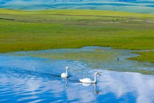 中国“最美”的五大湖泊，景色迷人，宛如人间仙境