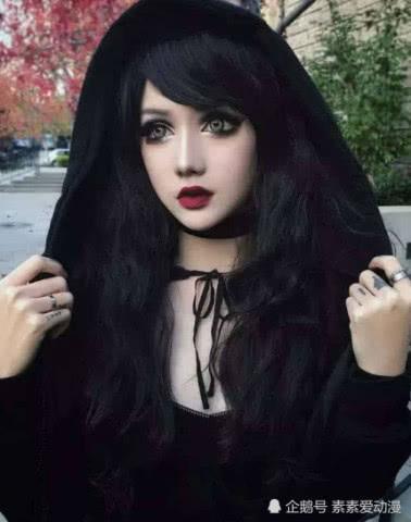这位深圳妹子火了！依靠成熟的化妆技术吸粉50万，卸妆后更是纯天