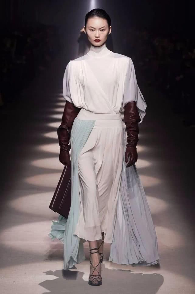  【Givenchy】堪比高定，再现法国极致优雅丨Givenchy 2020秋冬
