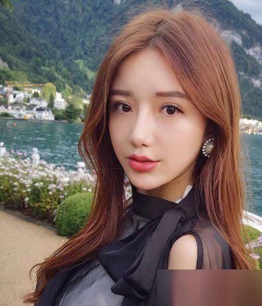 15款女生奶茶色头发图片！