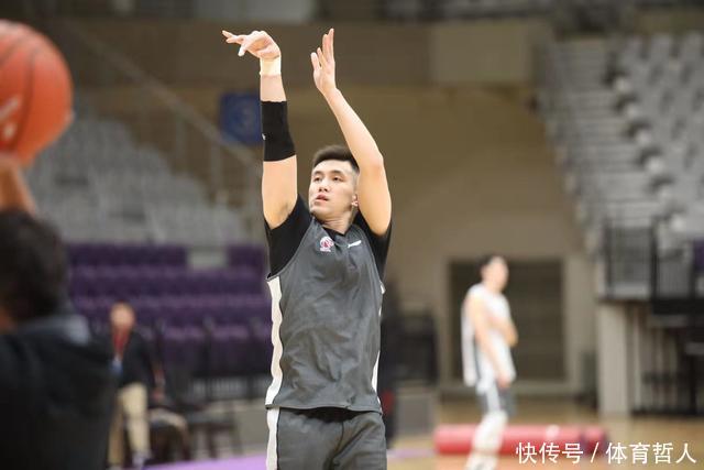 广东队和辽宁队的比赛