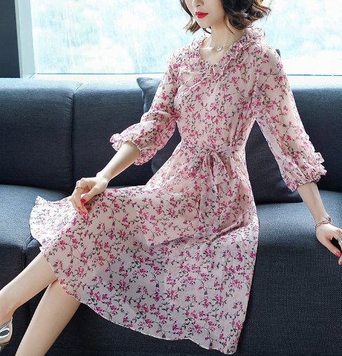 谁说丰满女人不好穿衣?学下面女人这样穿，美的倾国倾城