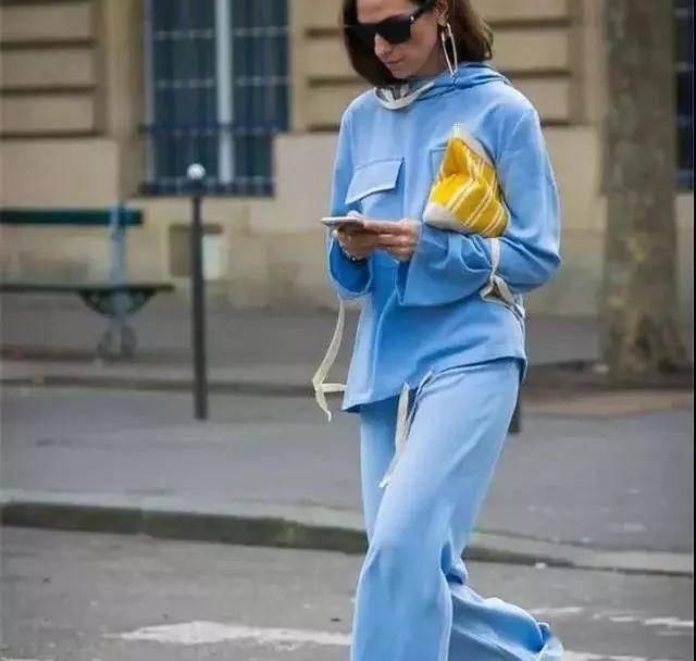  色彩：春夏的流行色彩，照着穿让你一直柔和清爽的美下去