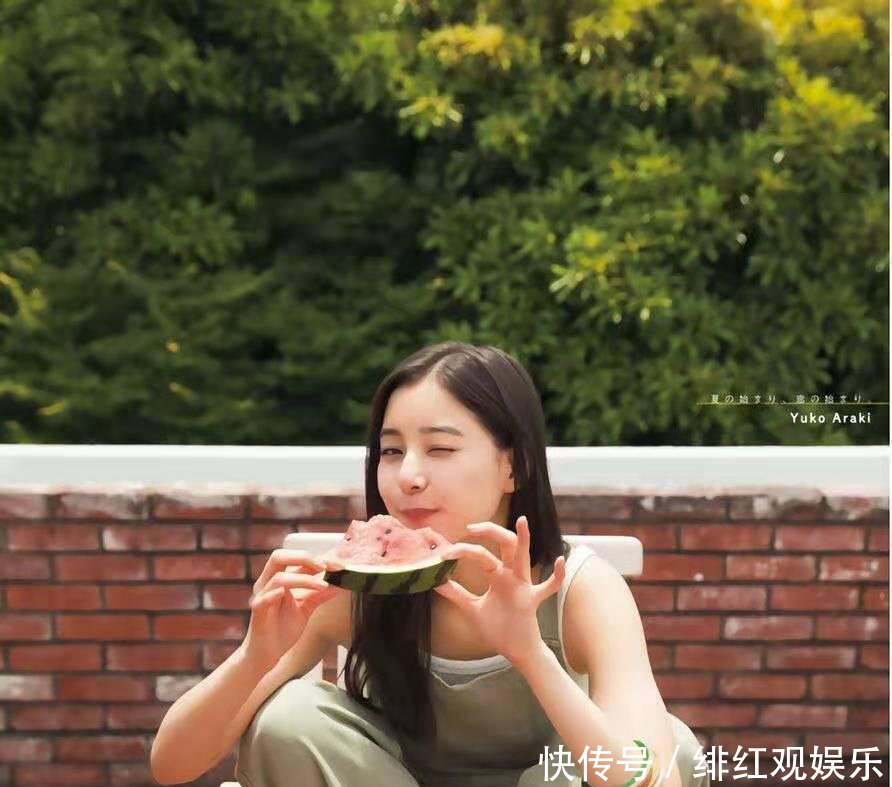 日本第一神颜撞脸欧阳娜娜,强过三吉彩花,为何