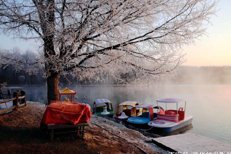 冬游长白山西北麓露水河碧泉湖