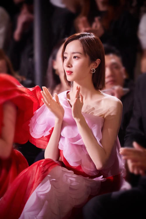 陈星旭：胡冰卿单方面取关陈星旭？可两个人合作的剧还没有播呢