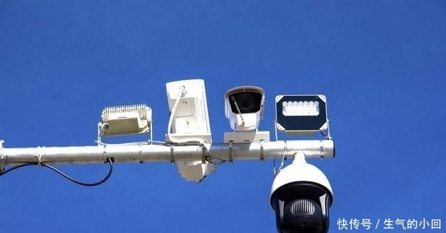  HOV：HOV车道你见过吗？误入后扣3分，罚款100元