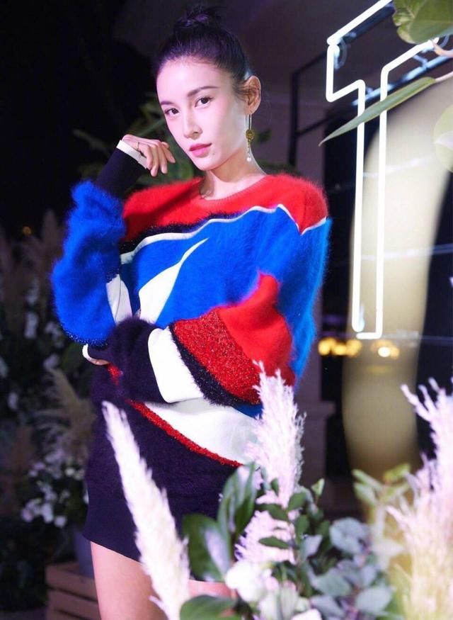 张蓝心这一身秋天穿就对了，懒姑娘也可以很美！