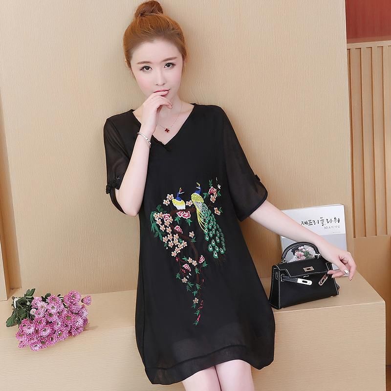 公司晚会,老公给我挑的这“旗袍”性感迷人,一不小心成了焦点