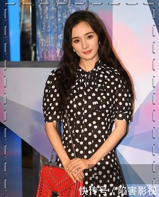 杨幂就是杨幂！32岁穿波点裙不差李兰迪，网友：这嫩装的我服